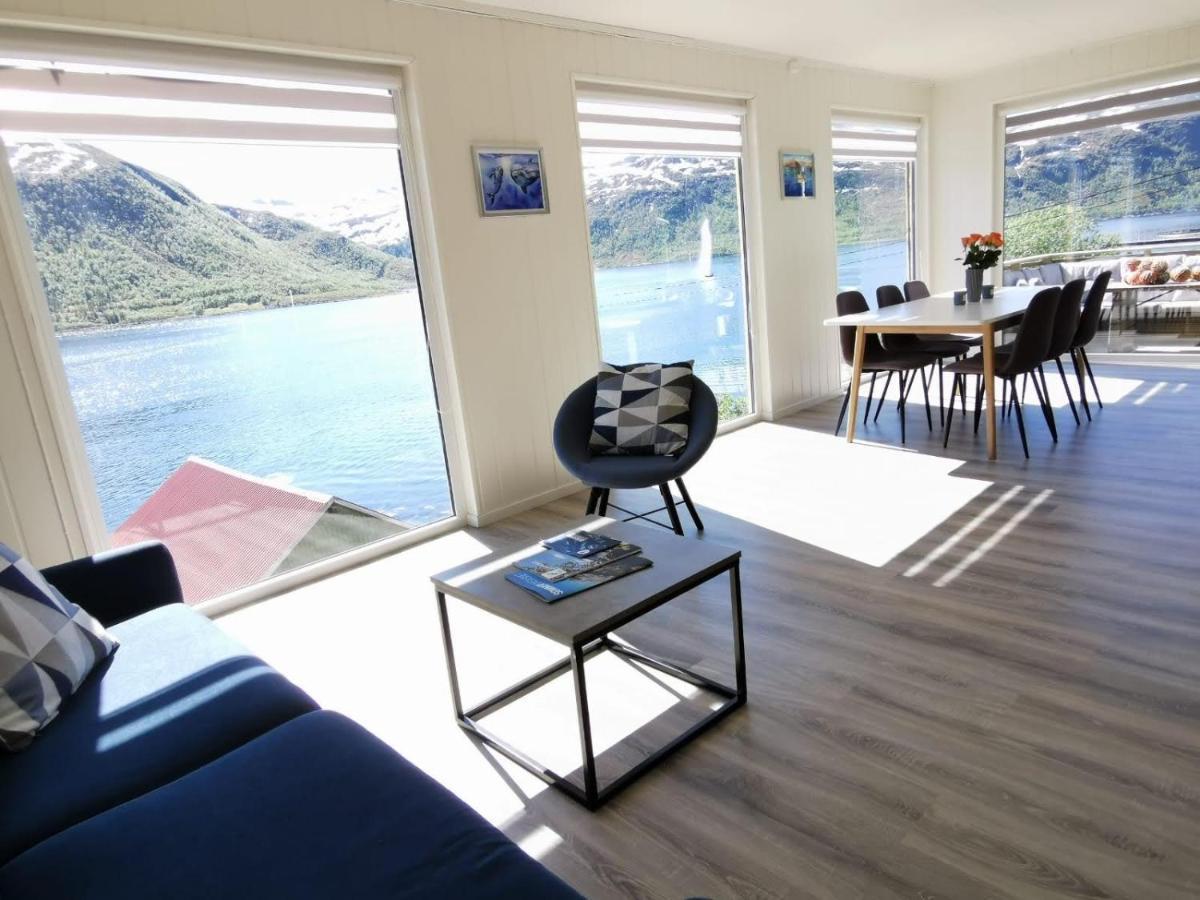 Ferienwohnung Waterfront Senja Torsken Exterior foto